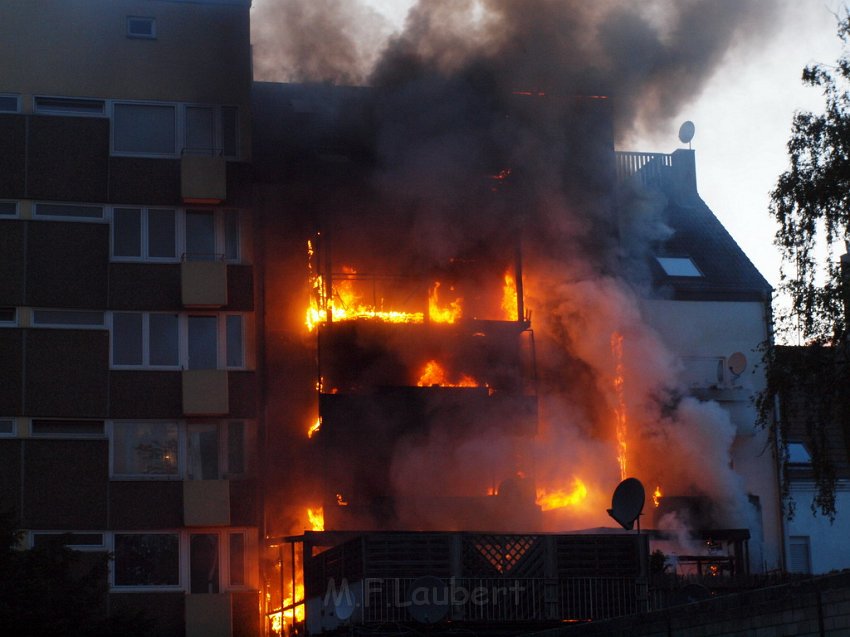 Feuer 3 Koeln Vingst Burgstr P086.JPG